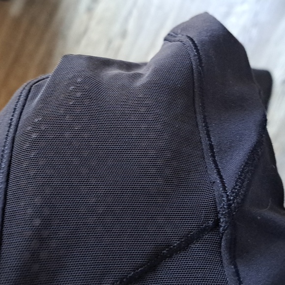 Lululemon 0 - Picture 3 of 4